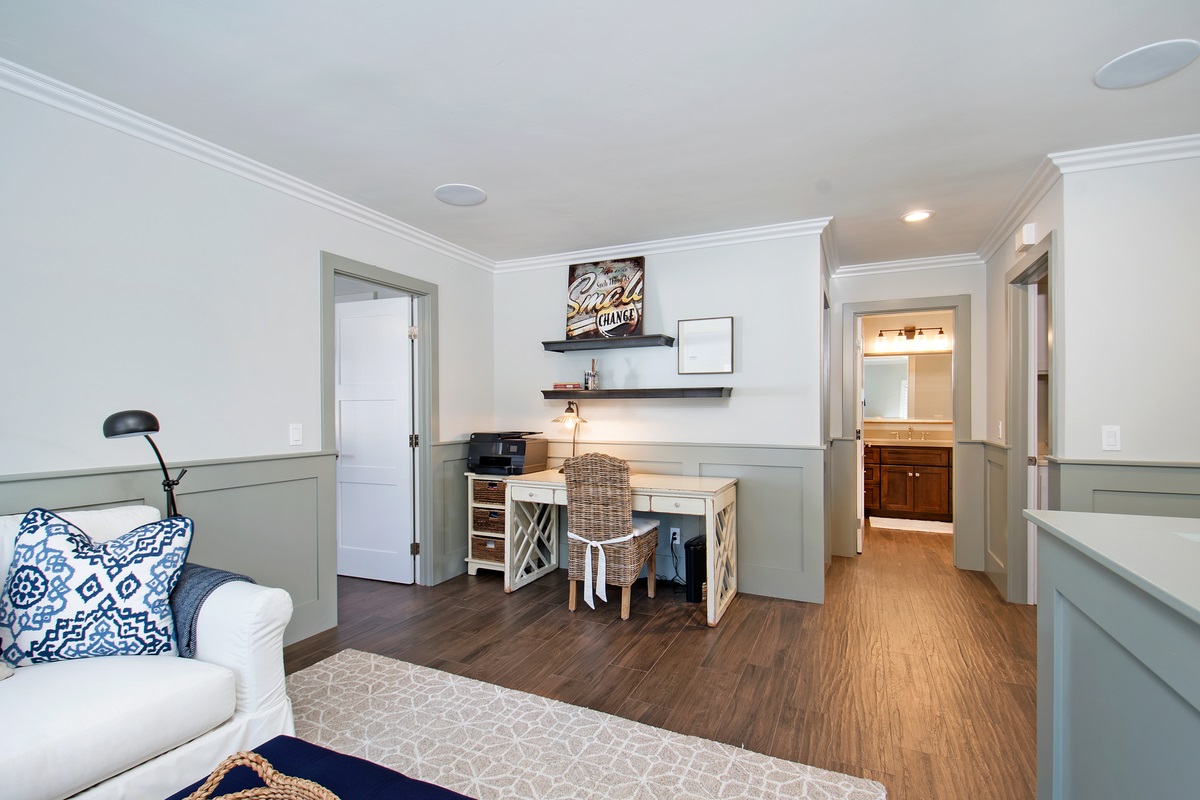 119 Channel Road Carlsbad, CA 92011 - Photo 7 of 24