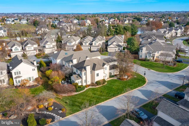 $675,000 | 1098 Stillwood Circle, Lititz, PA 17543