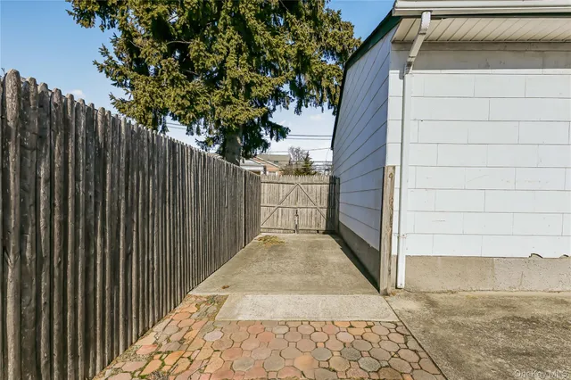 $674,990 | 94 Conklin Street, Farmingdale, NY 11735