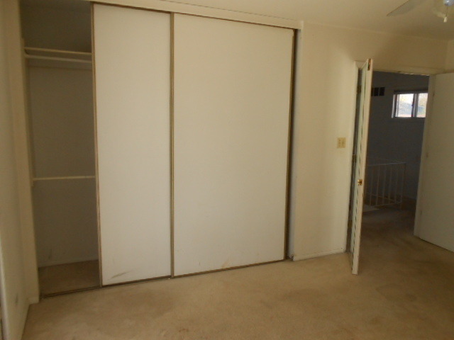 2023 Raleigh Place Hoffman Estates, IL 60169 - Photo 6 of 10 a view of small space