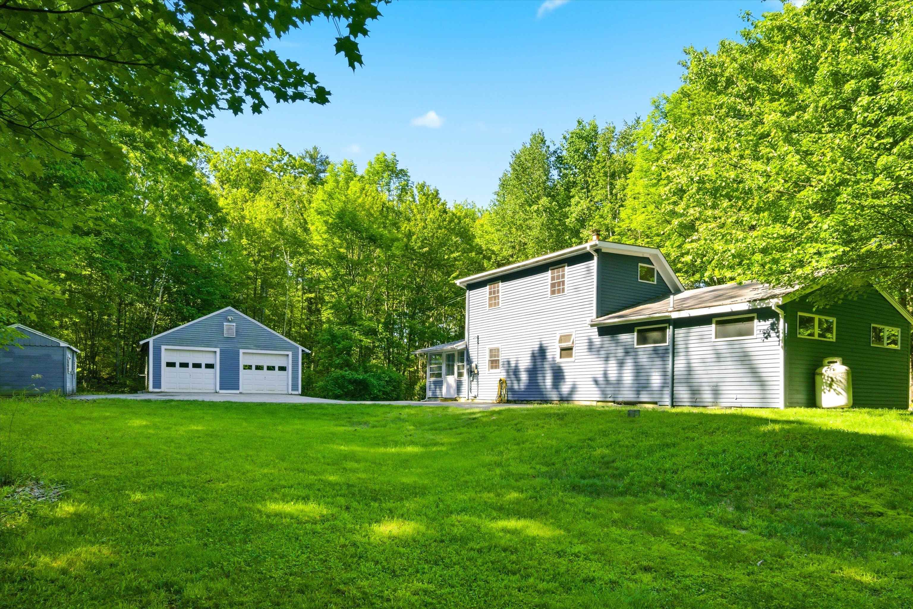 48 Mountain Road Bennington, NH 03442 - Photo 3 of 46