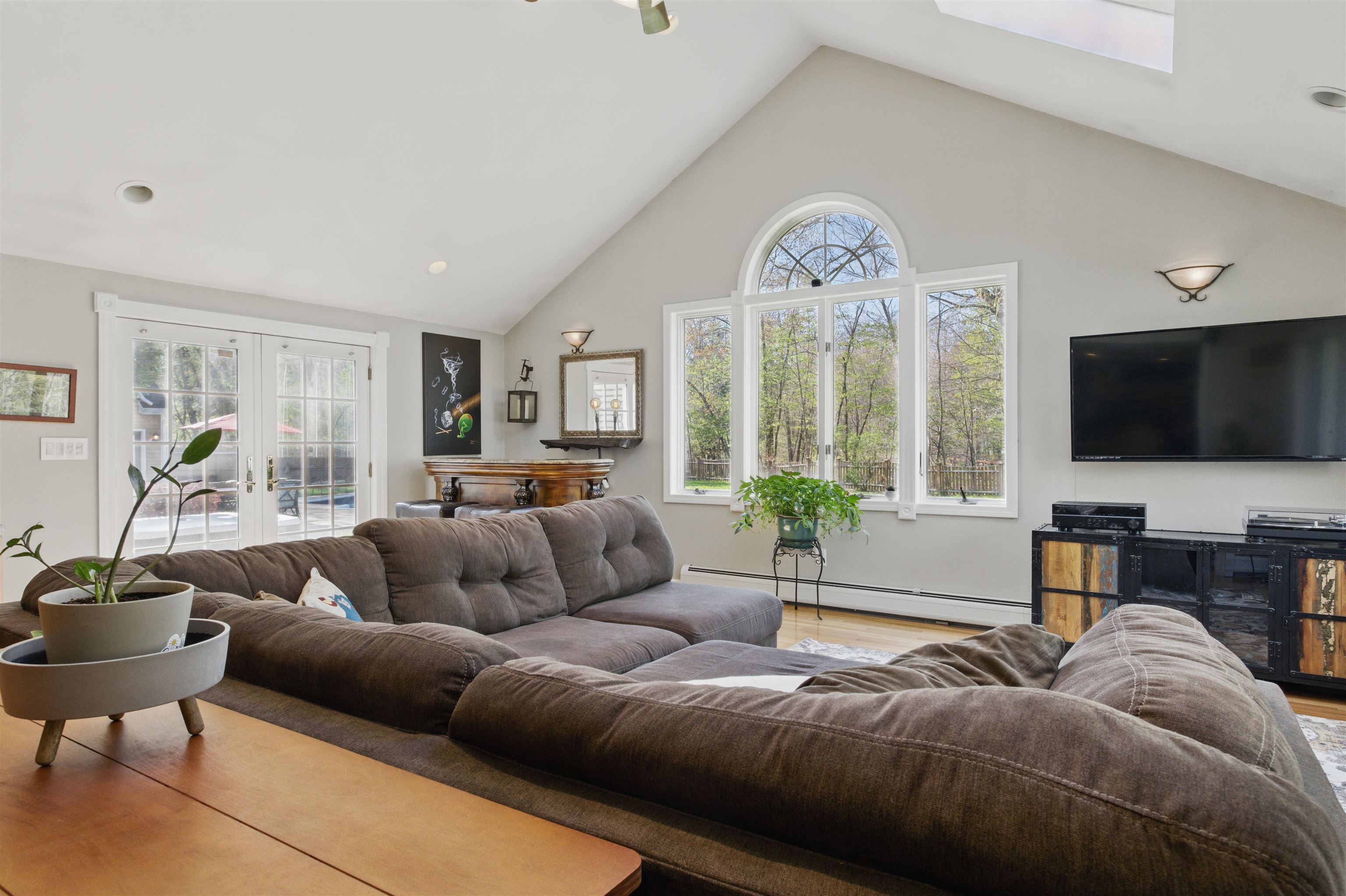 51 James Farm Road Lee, NH 03861 - Photo 12 of 56