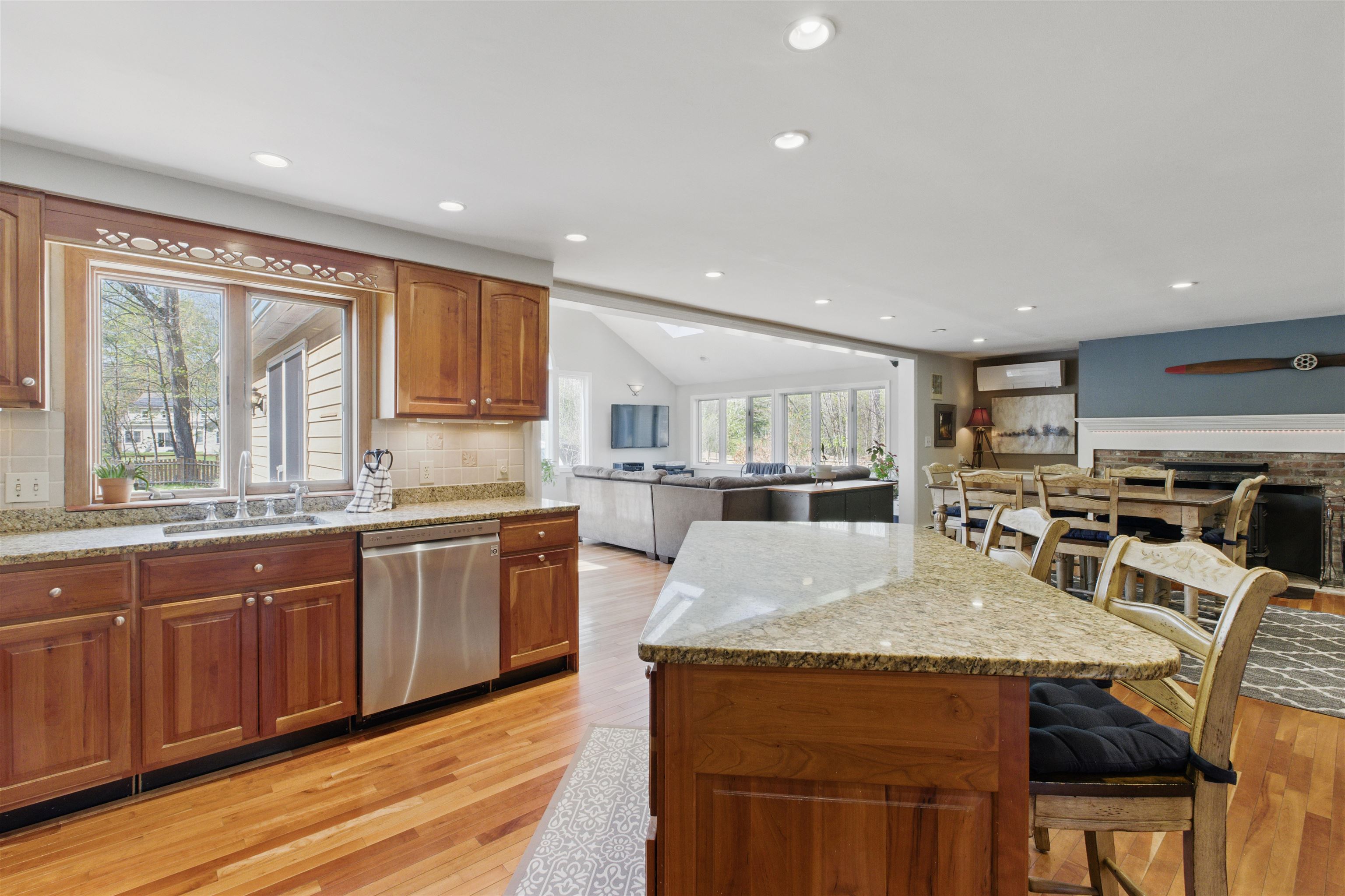 51 James Farm Road Lee, NH 03861 - Photo 7 of 56