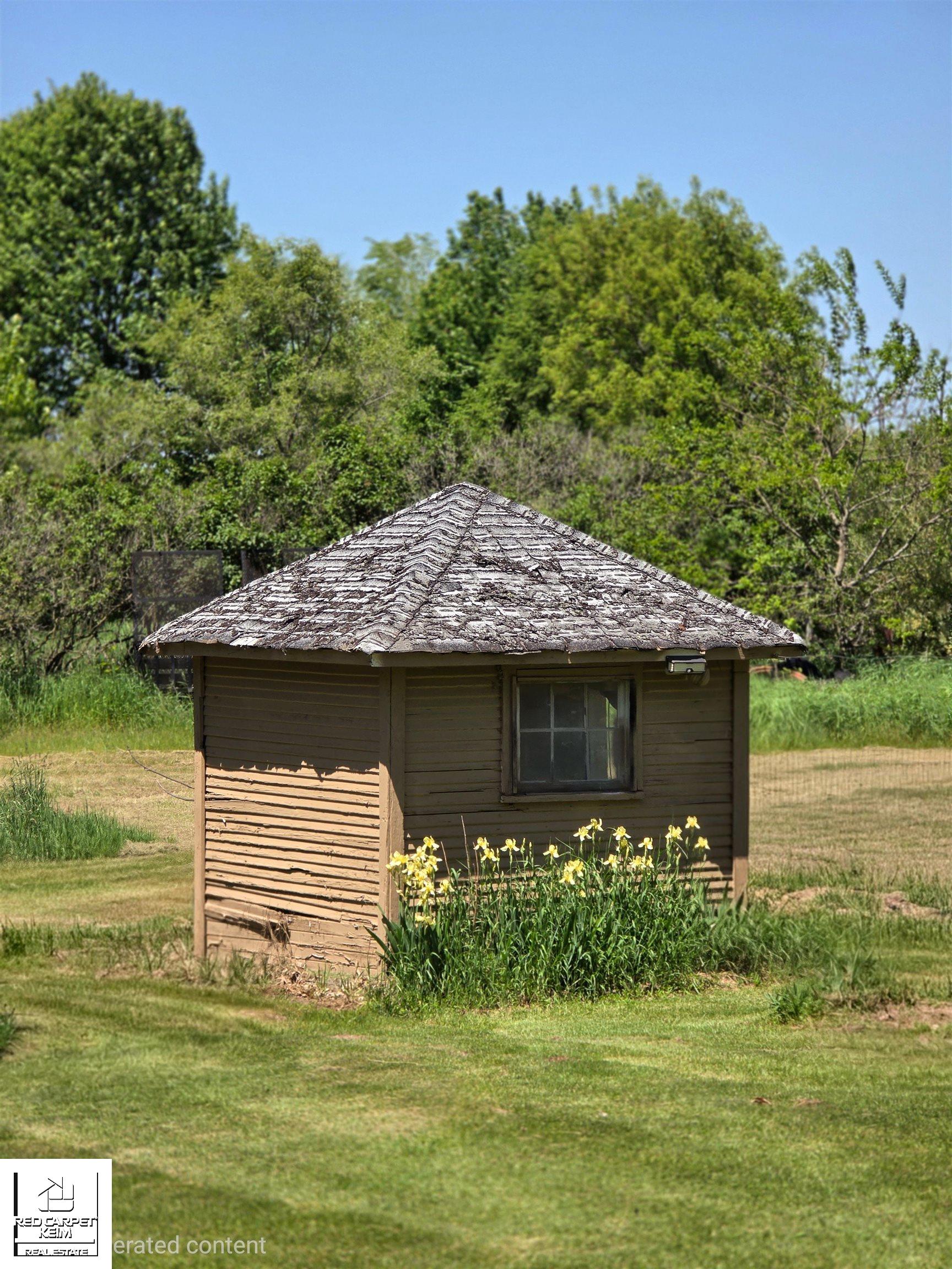 5544 Coldwater Road Columbiaville, MI 48421 - Photo 9 of 27