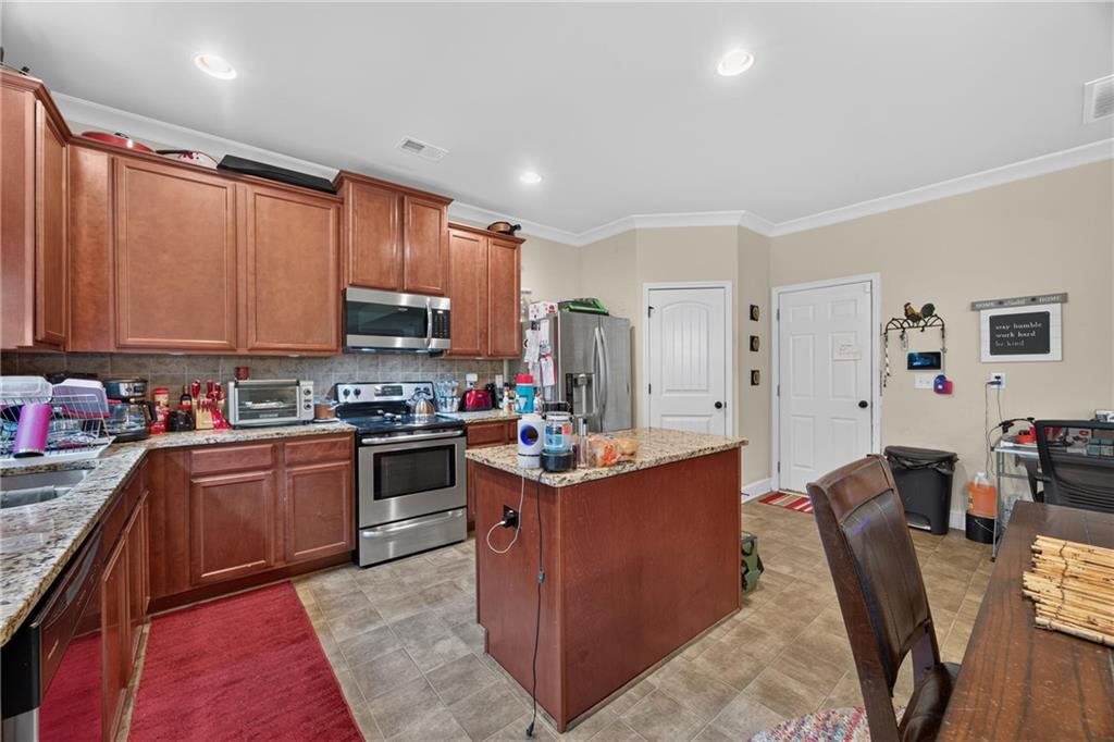 1387 Pebble Ridge Drive Hampton, GA 30228 - Photo 11 of 22