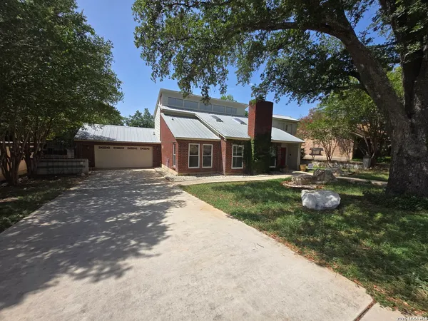 $3,100 | 3623 Grn Spg Drive, San Antonio, TX 78247