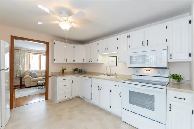 $599,000 | 5 Porter Avenue, Burlington, MA 01803