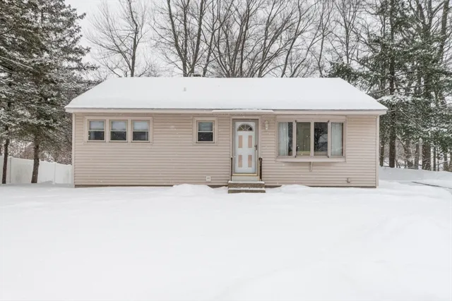 $599,000 | 5 Porter Avenue, Burlington, MA 01803