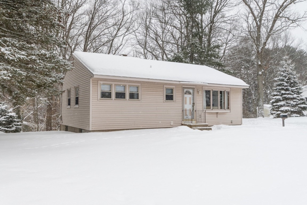 5 Porter Avenue Burlington, MA 01803 - Photo 3 of 37