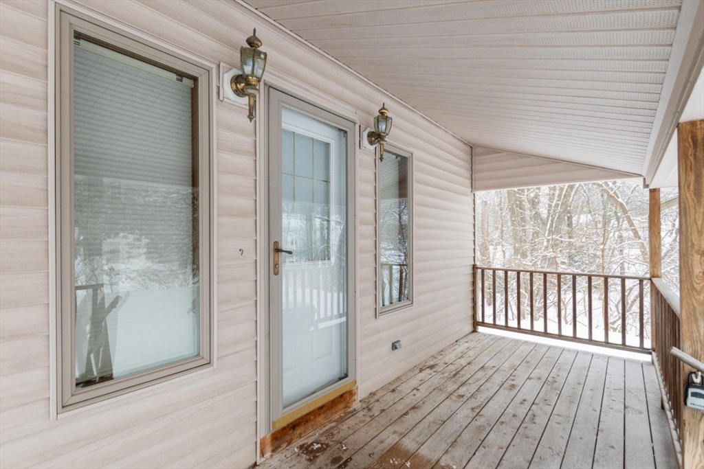 5 Porter Avenue Burlington, MA 01803 - Photo 34 of 37