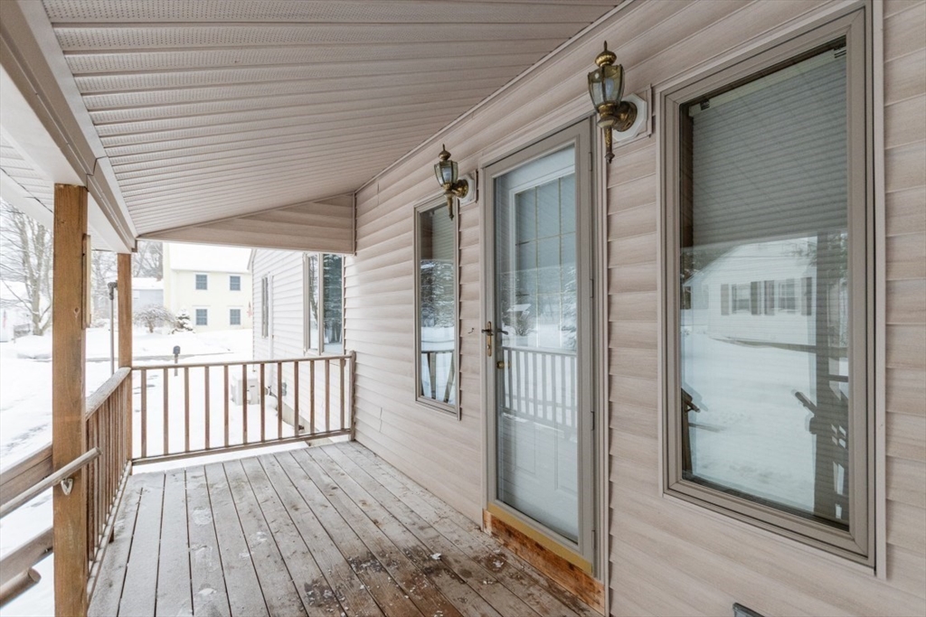 5 Porter Avenue Burlington, MA 01803 - Photo 35 of 37