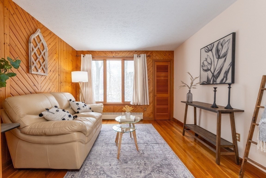 5 Porter Avenue Burlington, MA 01803 - Photo 10 of 37