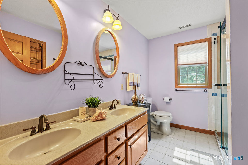 209 Lancaster Way Cheshire, CT 06410 - Photo 31 of 40