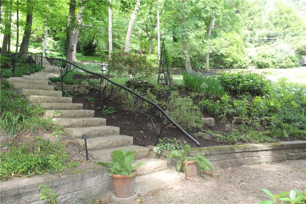 325 Sycamore Road Sewickley, PA 15143 - Photo 47 of 49 a view of a garden with stairs