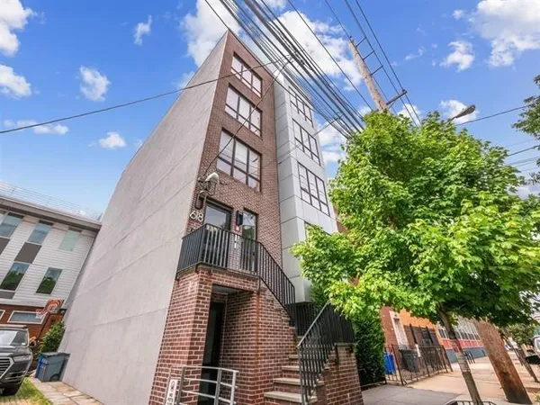 $1,375,000 | 618 Madison Street, Unit 4, Hoboken, NJ 07030