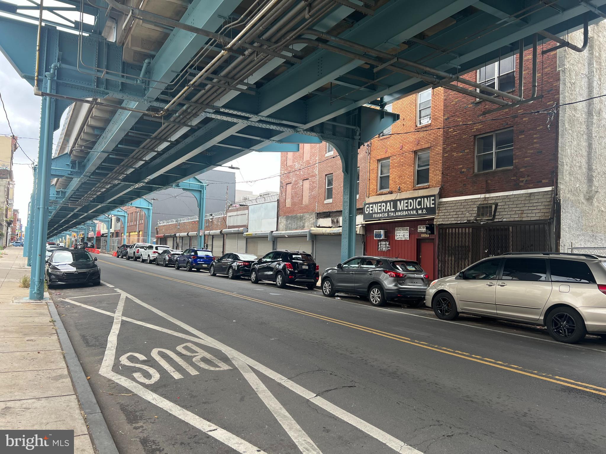 2248 North Front Street Philadelphia, PA 19133 - Photo 4 of 9