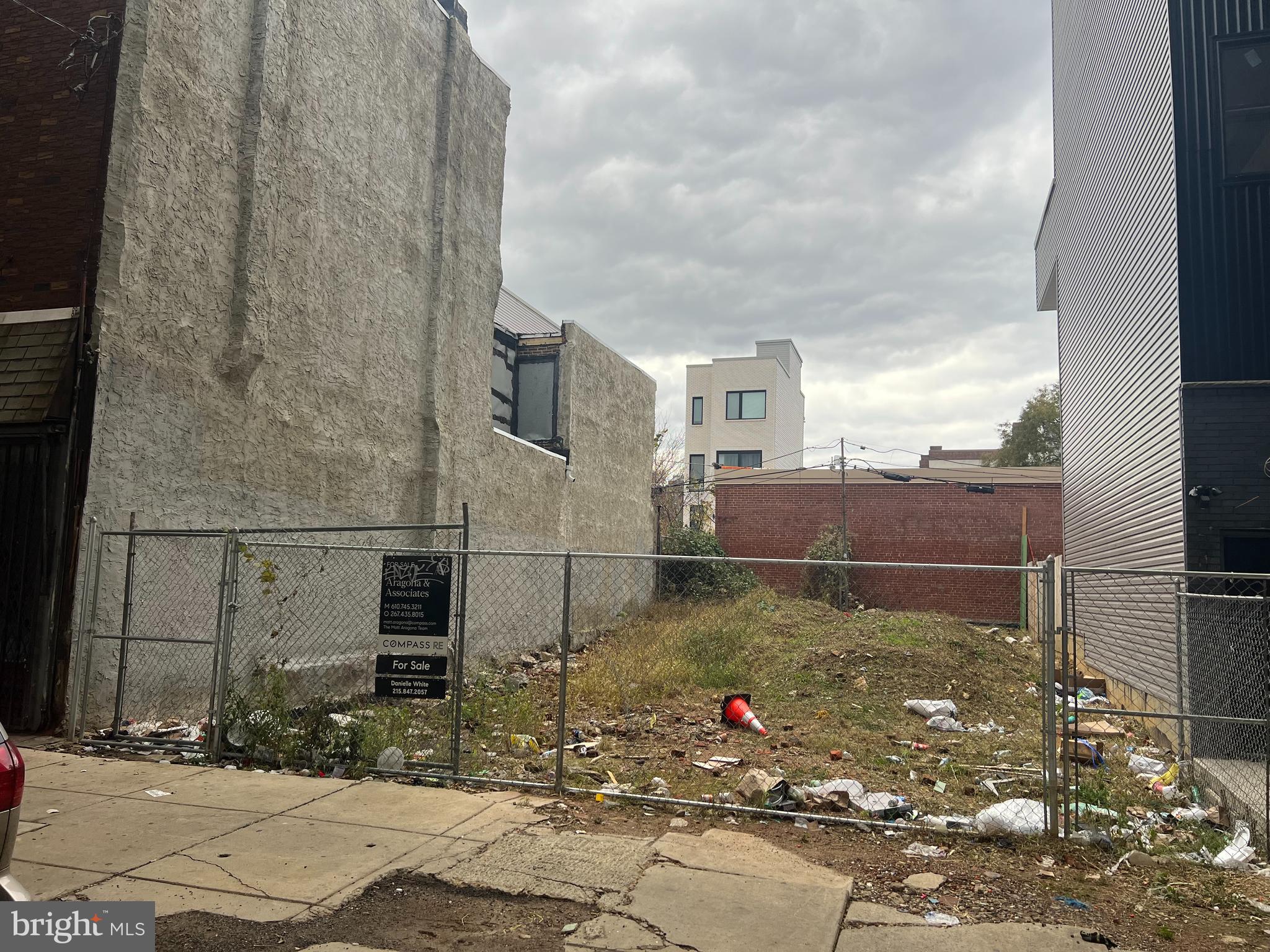 2248 North Front Street Philadelphia, PA 19133 - Photo 6 of 9