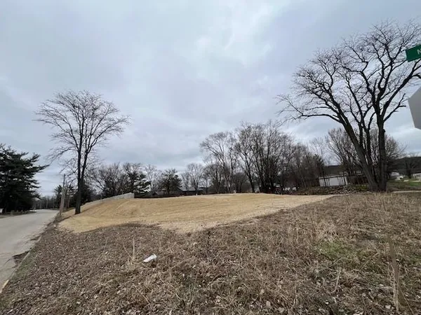 $30,000 | 800 North Main Street, Prairie du Chien, WI 53821