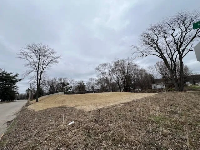 $30,000 | 800 North Main Street, Prairie du Chien, WI 53821