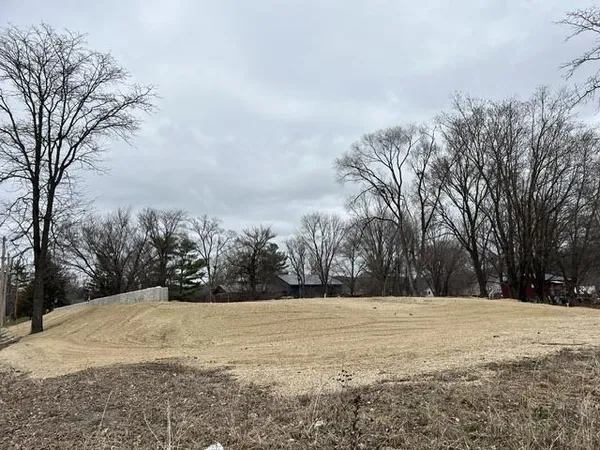 $30,000 | 800 North Main Street, Prairie du Chien, WI 53821