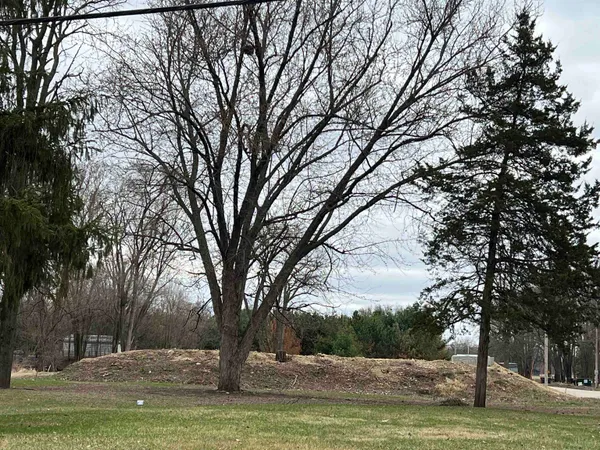 $30,000 | 800 North Main Street, Prairie du Chien, WI 53821