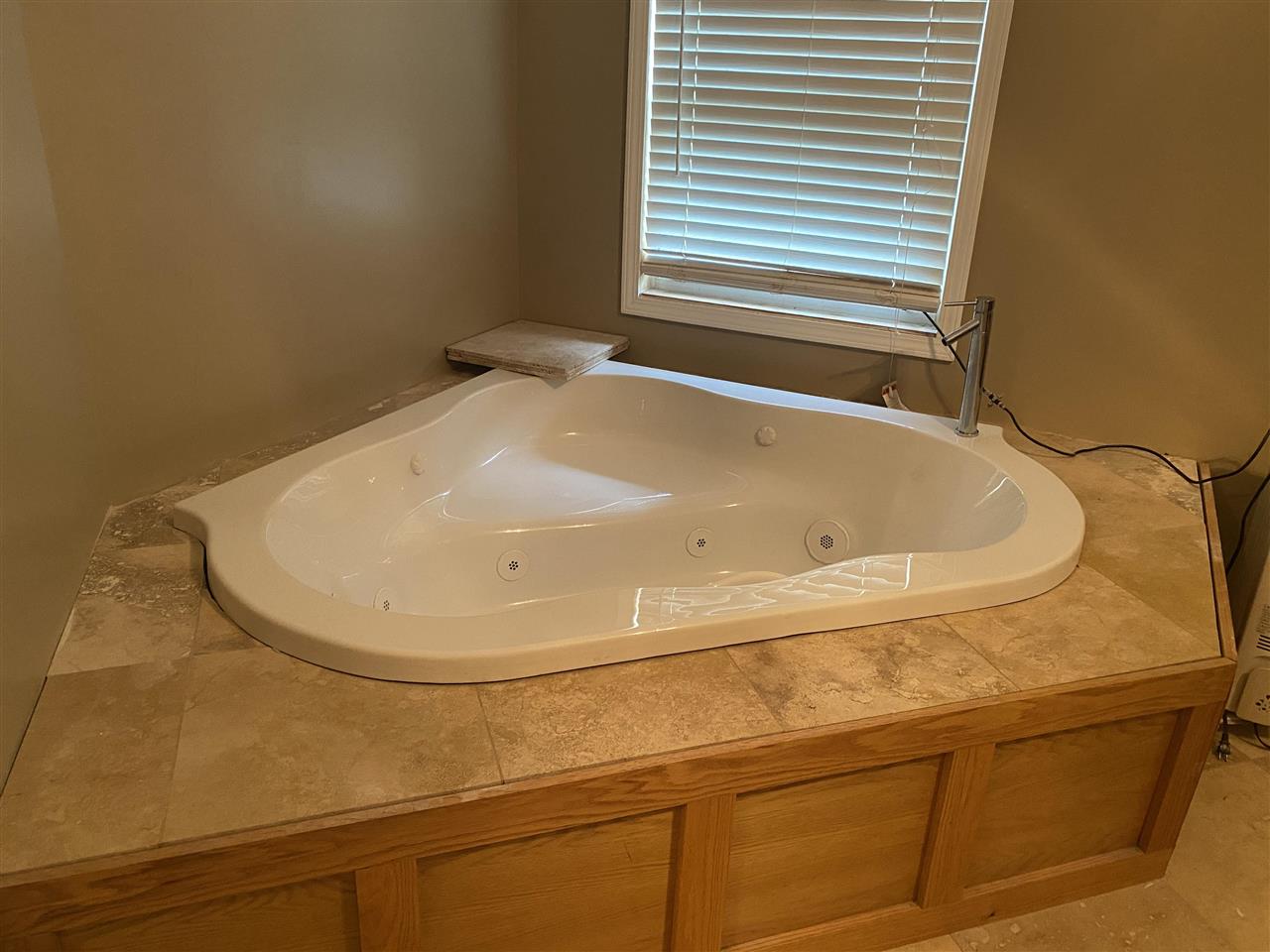 660 South Hawkins Road Gladwin, MI 48624 - Photo 21 of 48