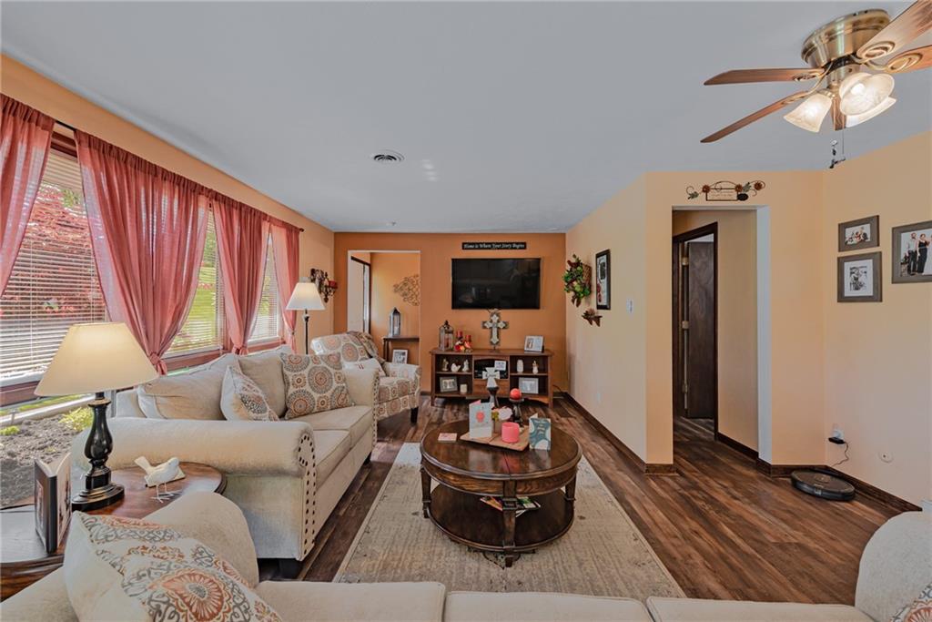 397 McKee Road Washington, PA 15301 - Photo 12 of 25 Gallery Image 12