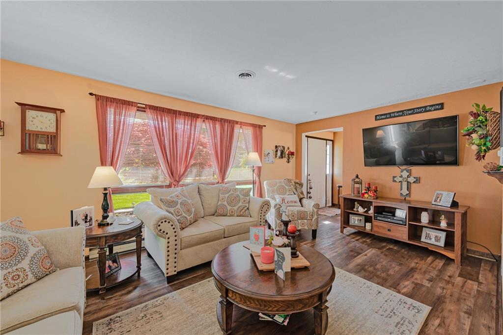 397 McKee Road Washington, PA 15301 - Photo 10 of 25 Gallery Image 10