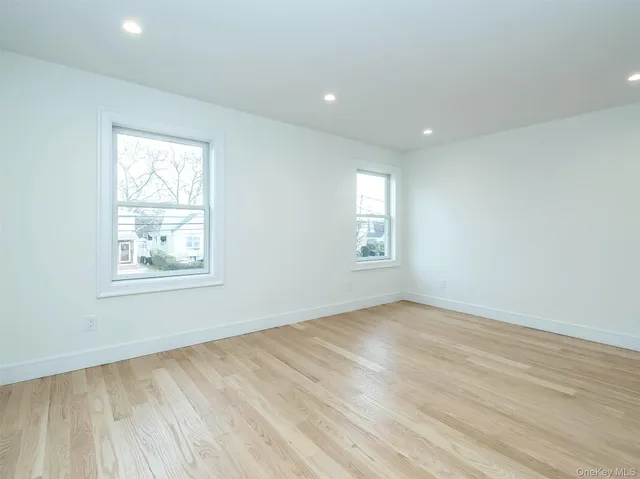 $8,500 | 35 B Dunwood Road, Port Washington, NY 11050