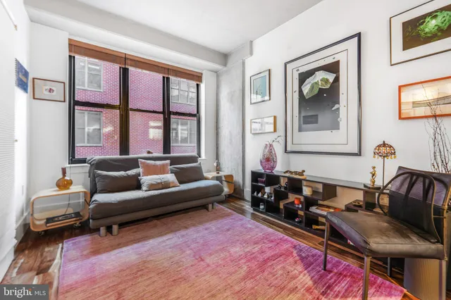 $4,200 | 1440 Church Street Northwest, Unit 403, Washington, DC 20005