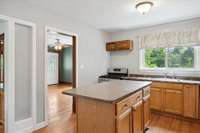 $290,000 | 402 Ann Arbor Street, Manchester, MI 48158