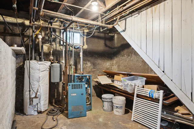 $290,000 | 402 Ann Arbor Street, Manchester, MI 48158