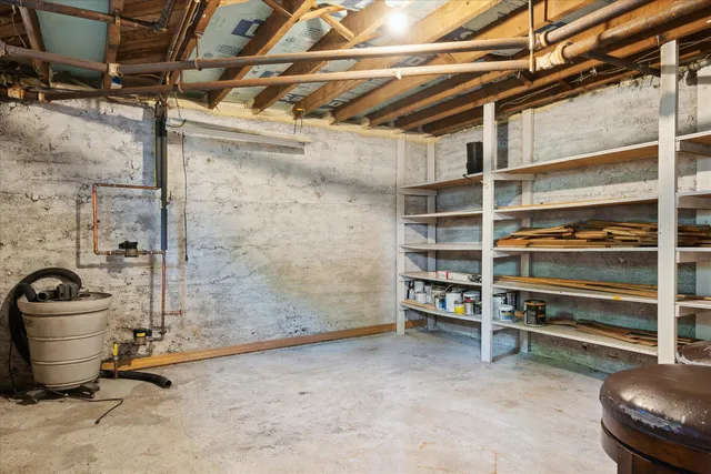 $290,000 | 402 Ann Arbor Street, Manchester, MI 48158