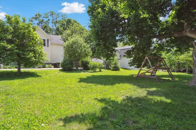 $290,000 | 402 Ann Arbor Street, Manchester, MI 48158