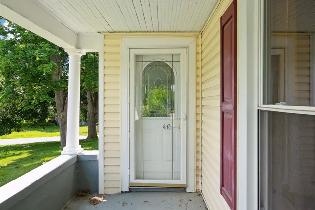 $290,000 | 402 Ann Arbor Street, Manchester, MI 48158