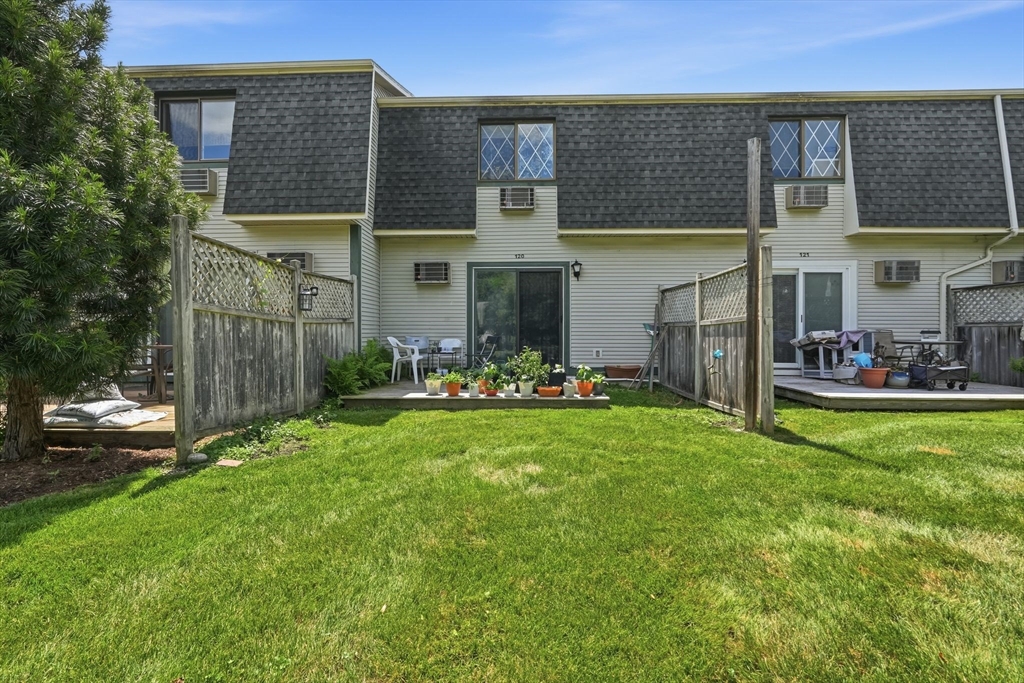 170 East Hadley Road, Unit 120 Amherst, MA 01002 - Photo 27 of 33