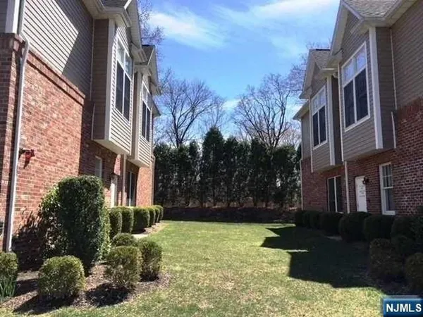 $3,650 | 14 Hemlock Lane, Tenafly, NJ 07670