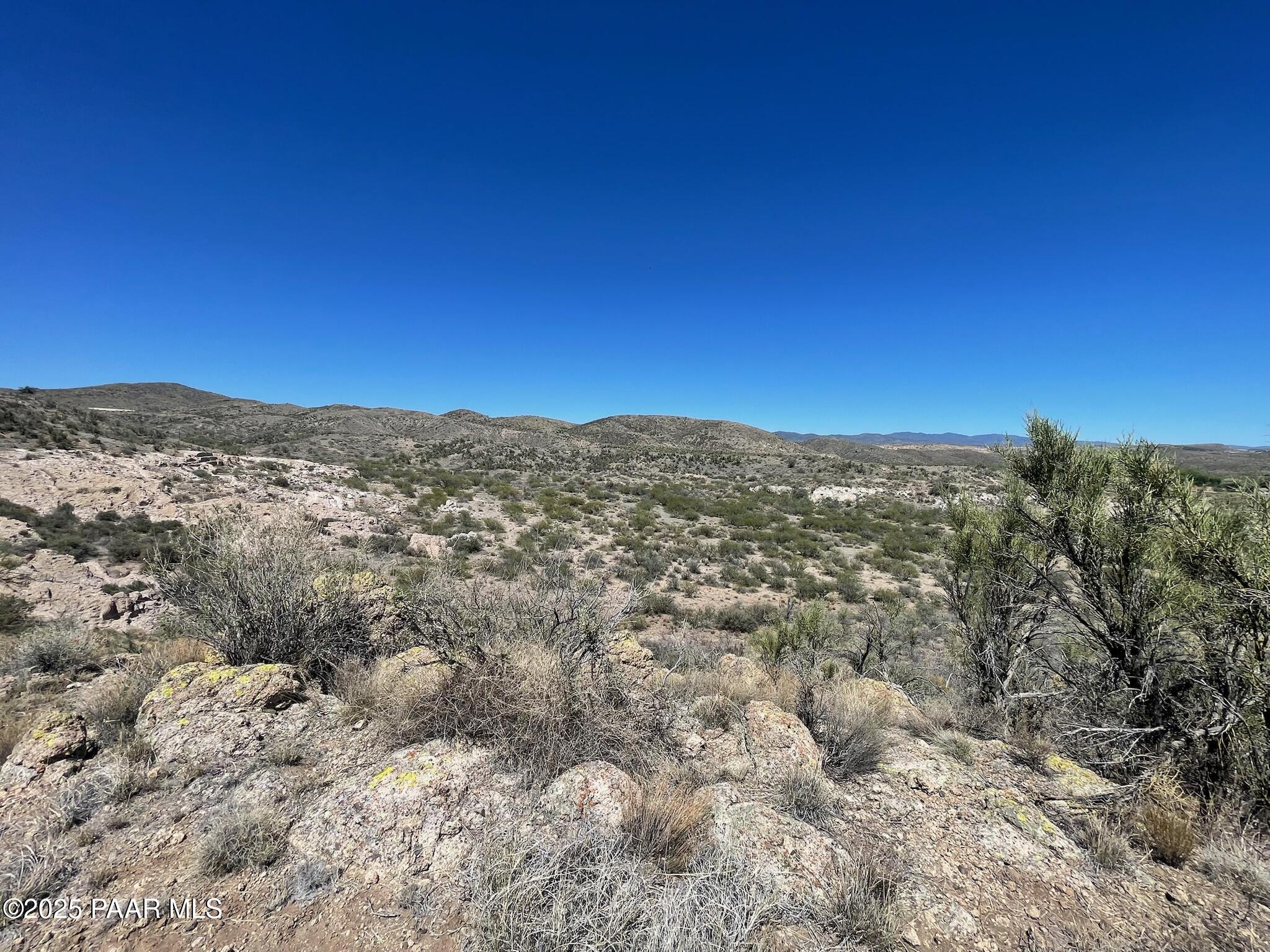 1 South Surefire Road Kirkland, AZ 86332 - Photo 3 of 12 IMG_3056