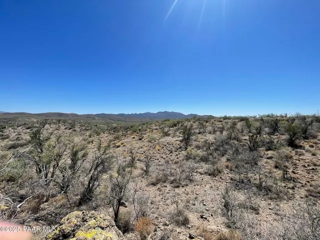 $120,000 | 1 South Surefire Road, Kirkland, AZ 86332