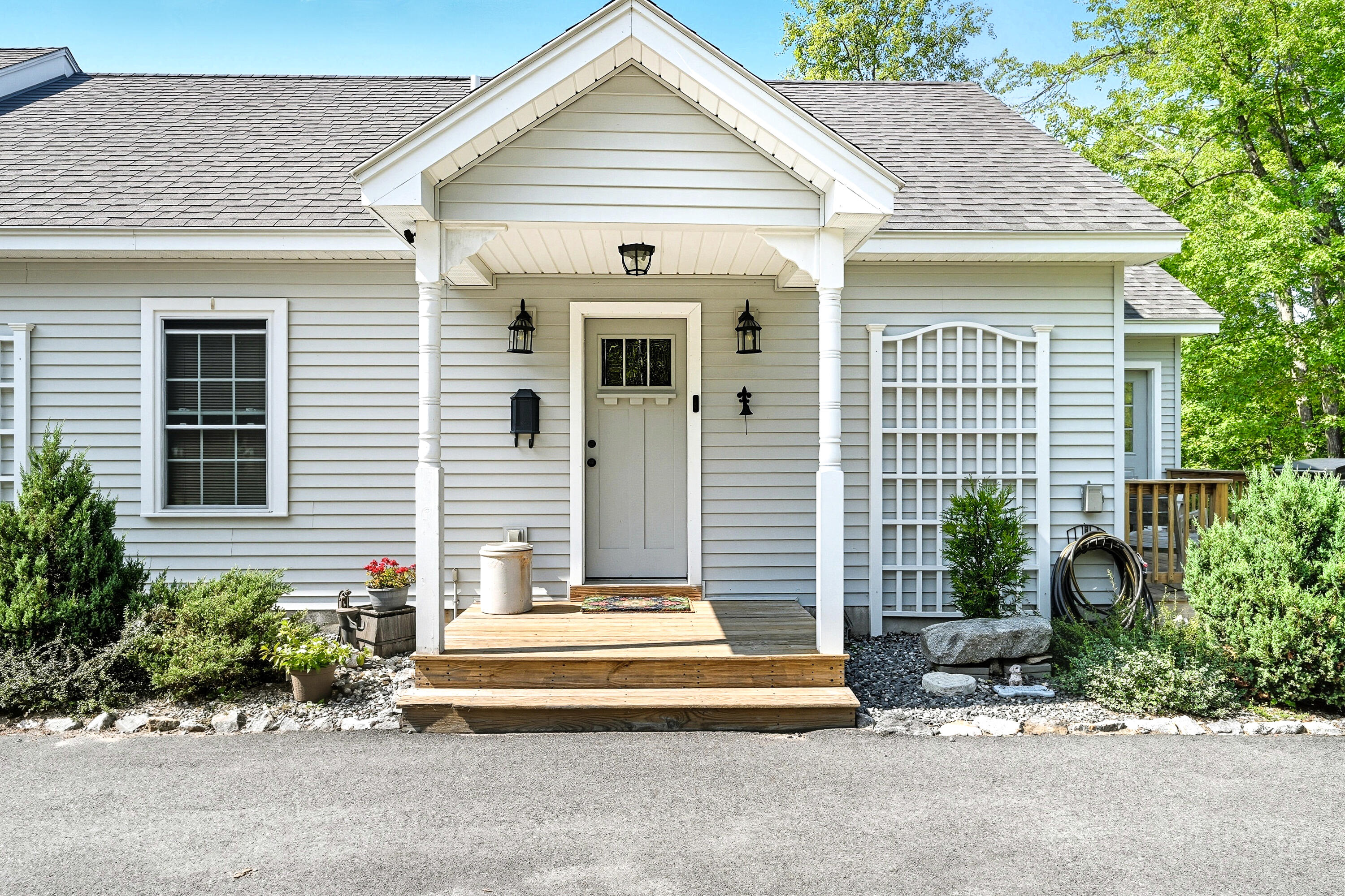 133 Lake Road Norway, ME 04268 - Photo 21 of 51 110224gr-118