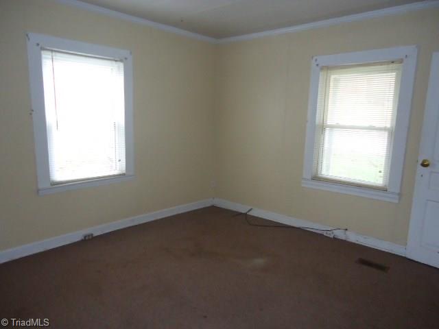 305 Morgan Road Eden, NC 27288 - Photo 9 of 22 Gallery Image 9