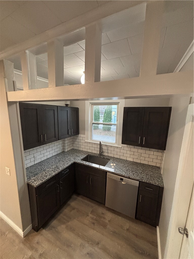 4 Jay Street, Unit 1 Westerly, RI 02891 - Photo 16 of 32 Soft Close Cabinets