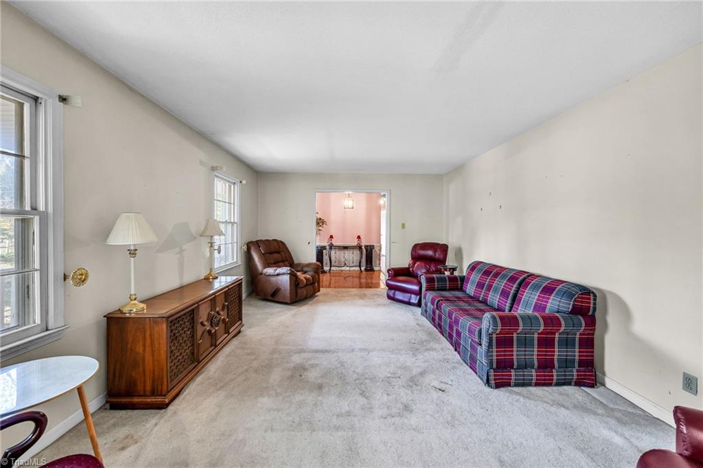 170 Jay Lane Reidsville, NC 27320 - Photo 11 of 37