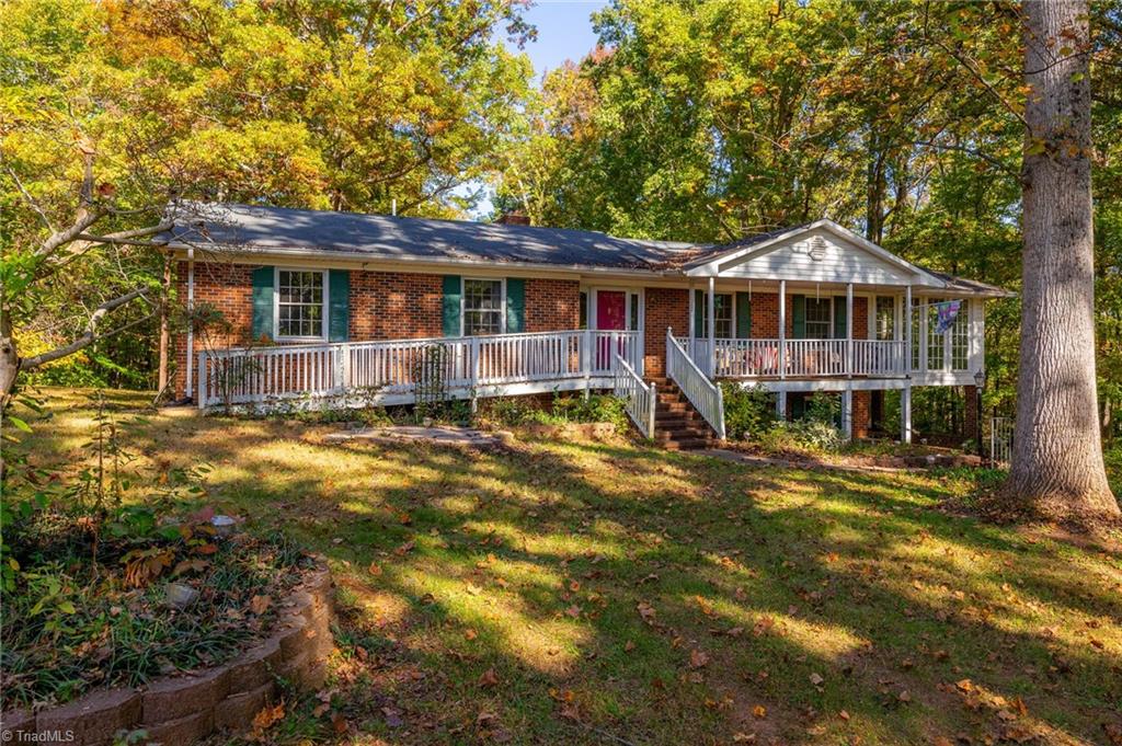 170 Jay Lane Reidsville, NC 27320 - Photo 3 of 37