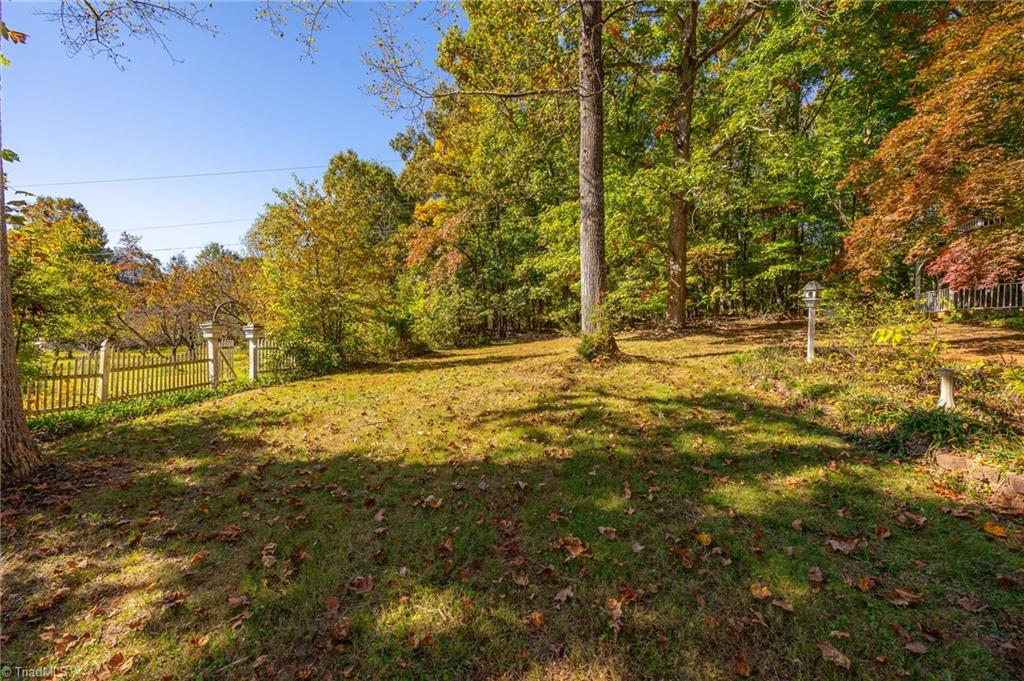 170 Jay Lane Reidsville, NC 27320 - Photo 7 of 37