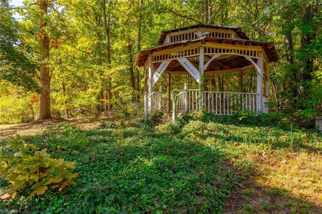 170 Jay Lane Reidsville, NC 27320 - Photo 8 of 37