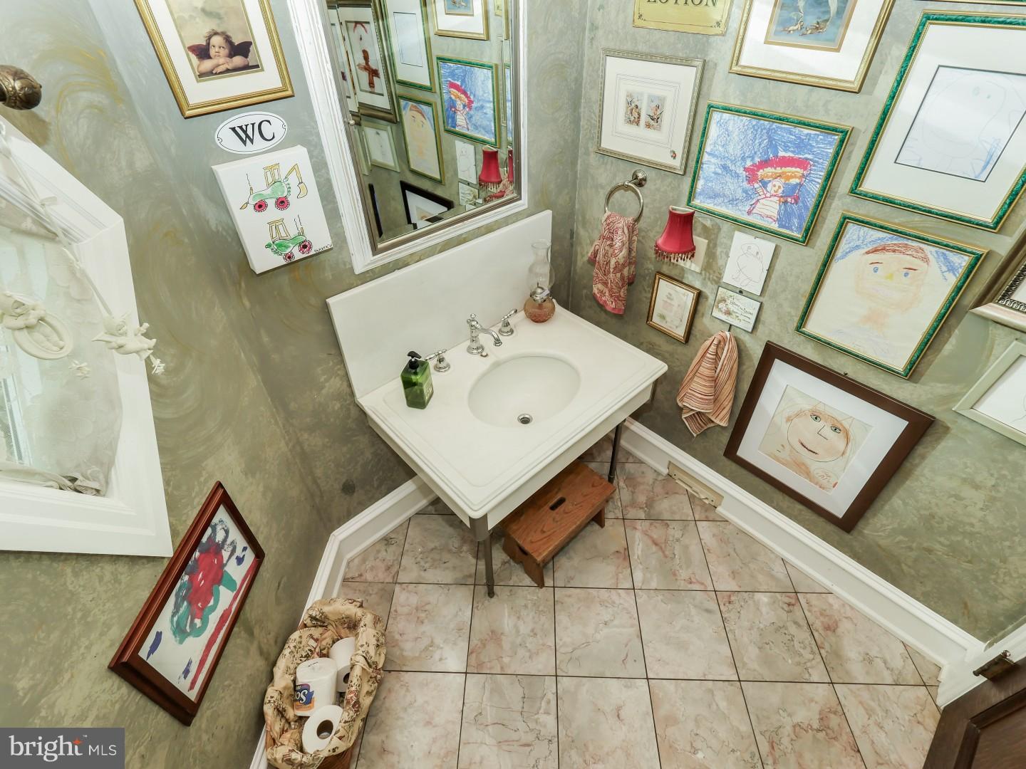 110 Sylvan Avenue Rutledge, PA 19070 - Photo 19 of 25 Half Bath