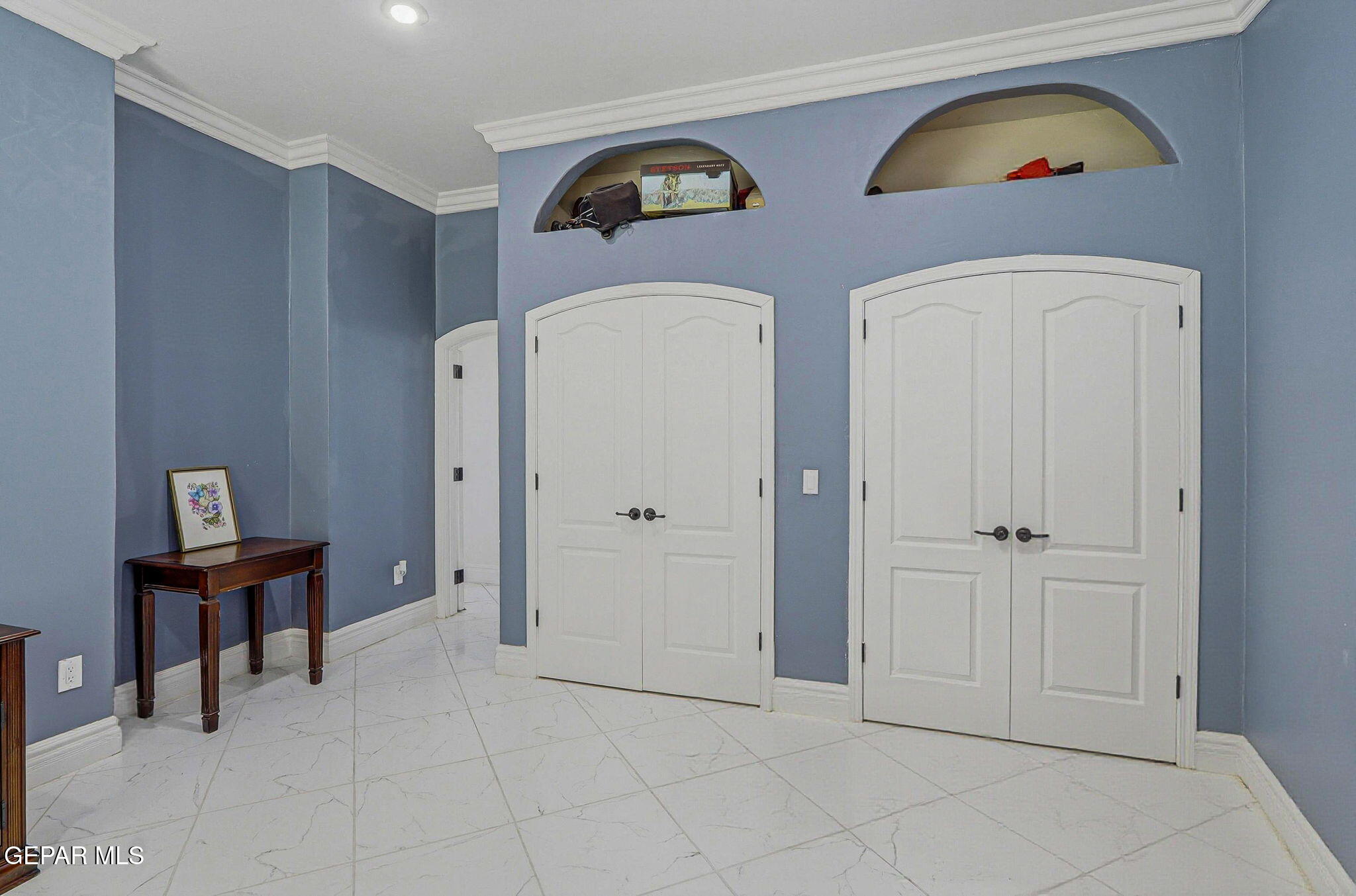 800 Smokey Ridge Court El Paso, TX 79932 - Photo 37 of 82 23-web-or-mls-IMG_6013_autoremove_112739