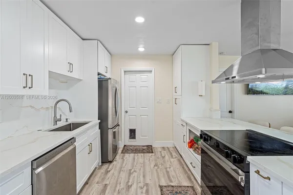 $3,500 | 2485 Northwest 84th Way, Sunrise, FL 33322