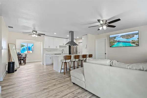 $3,500 | 2485 Northwest 84th Way, Sunrise, FL 33322